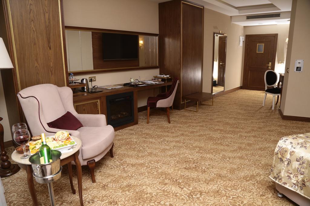 Vivaldi Park Hotel Ankara Buitenkant foto