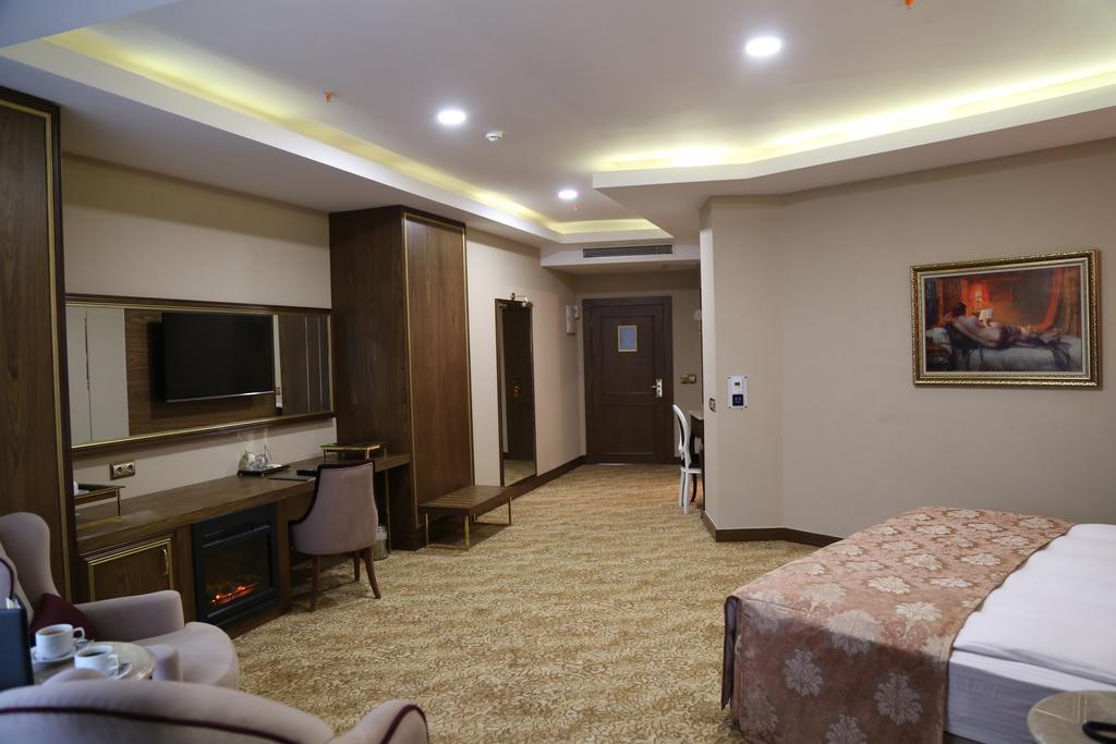 Vivaldi Park Hotel Ankara Buitenkant foto