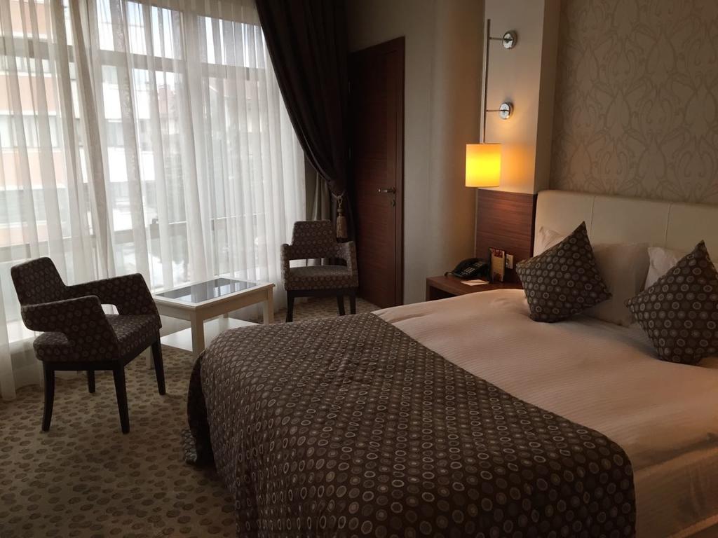 Vivaldi Park Hotel Ankara Buitenkant foto